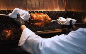 Restaurant Le Puy-Sainte-Réparade · La Rôtisserie · Aix-en-Provence